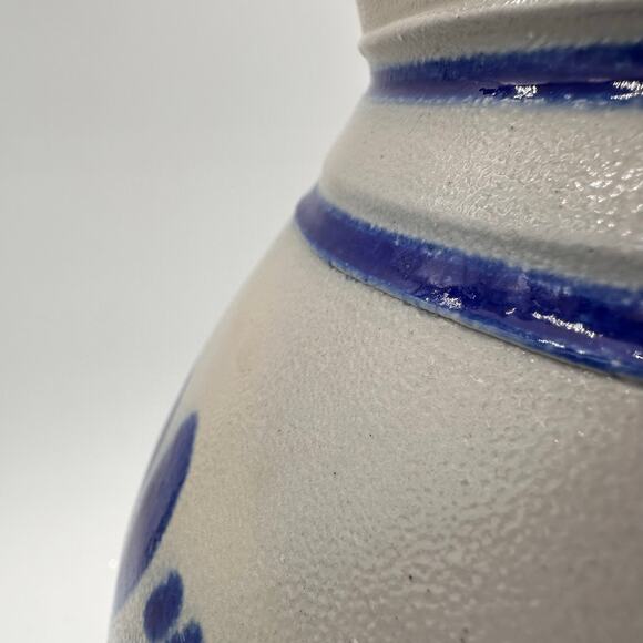 Vtg Handarbeit Salt Glaze German Water Jug Pitcher Art Pottery Gray Blue Cottage - Picture 10 of 13